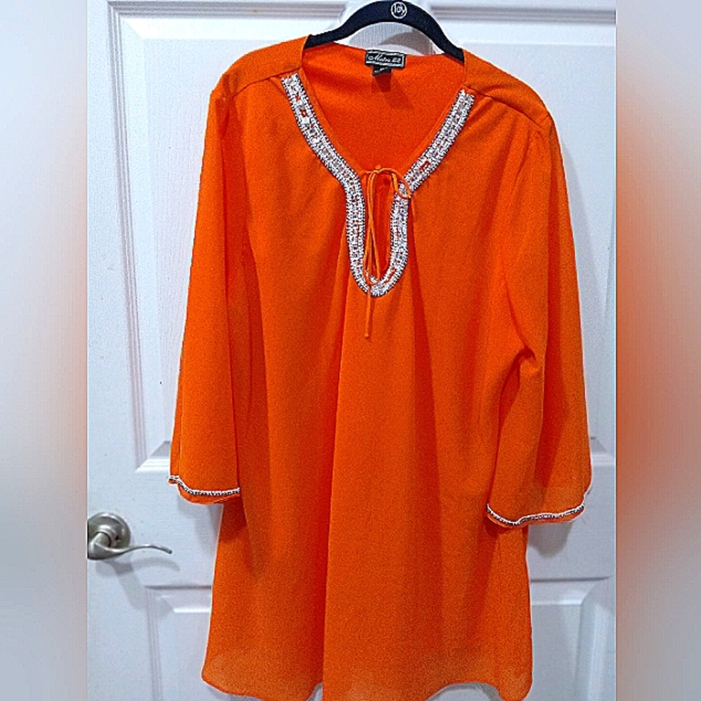 EMBELLISH  TUNIC